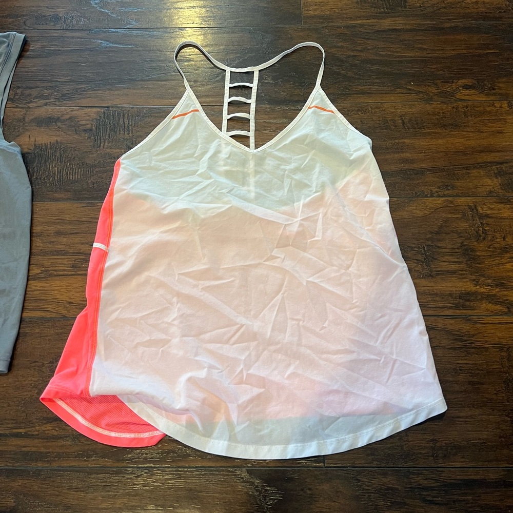 Lululemon tank top